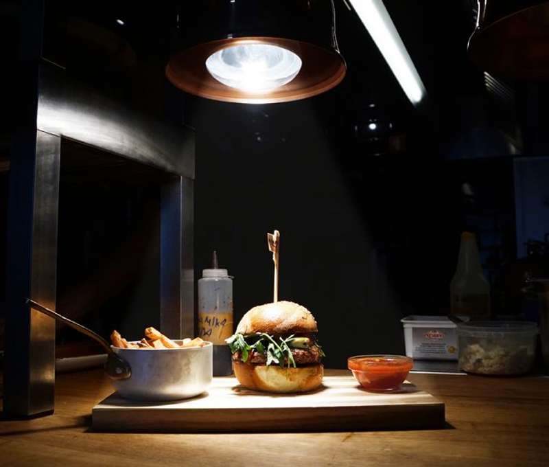  Jack & Joe Restaurant 