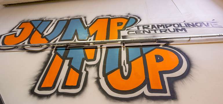 Vstup do trampolínového centra JumpItUp na 1 alebo 2 hodiny počas týždňa aj víkendu