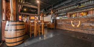 Mamut pub - jedna z najznámejších pivární a reštaurácii v Bratislave 