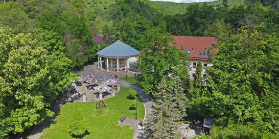 Kúpeľný pobyt v Liečebných Termálnych Kúpeľoch Sklené Teplice s procedúrami a plnou penziou/Žiar nad Hronom - Sklené Teplice