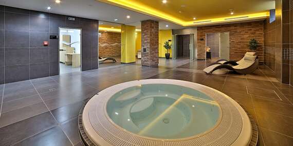 Pobyt v hoteli Alexander **** v Bardejovských kúpeľoch s plnou penziou, neobmedzeným wellness a kúpeľnými procedúrami/Bardejovské Kúpele