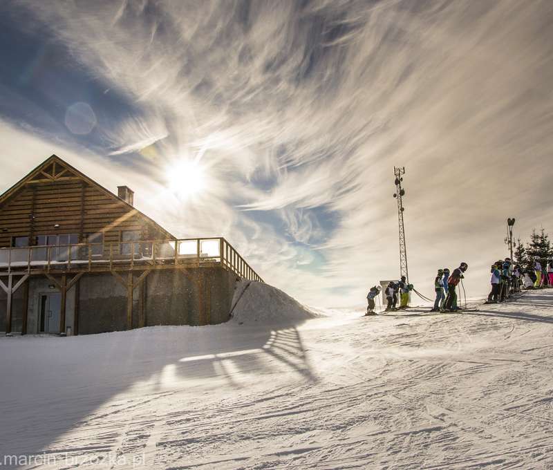 Kompleks Beskid*** stojí hned u lyžařského svahu