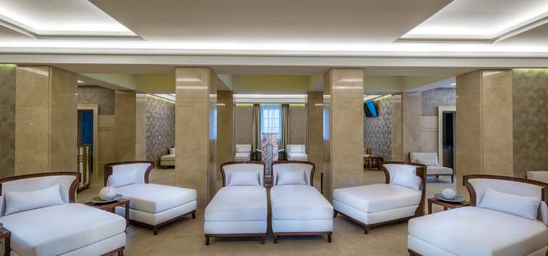 Royal Bath v Hoteli ROYAL PALACE*****