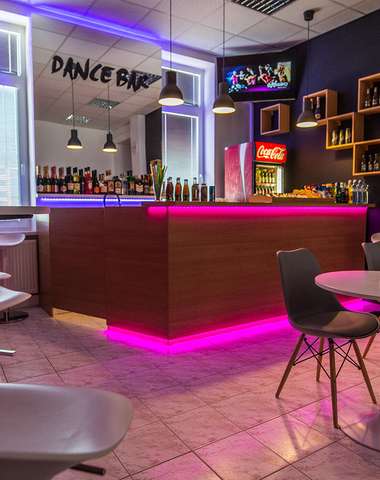Dance bar v ​Tančiarni Centrum (pri OC EUROVEA)