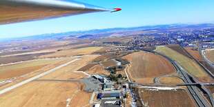 Zážitkový let ponad Tatry aj s možnosťou pilotovania športového lietadla