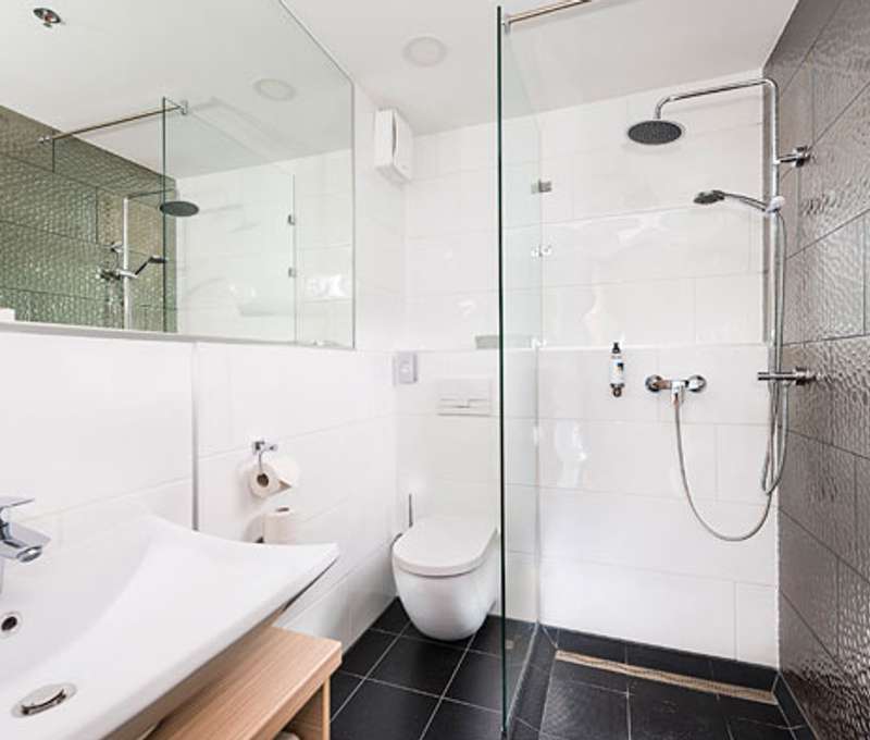 Elegantní koupelna v hotelu Bo33**** v Budapešti