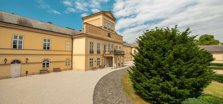 Poľovnícky kaštieľ Palárikovo