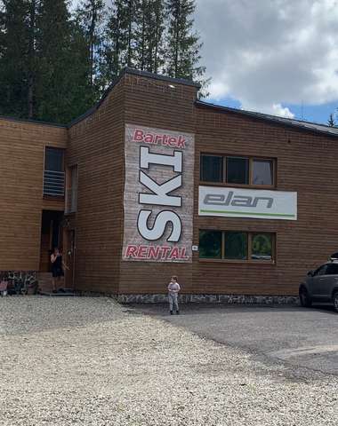Na mieste alebo v blízkom okolí sa môžete venovať rôznym aktivitám