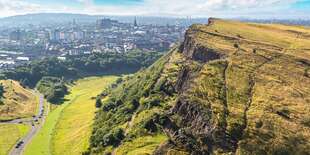 Spoznajte Edinburgh letecky z Bratislavy na 5 dní s ubytovaním