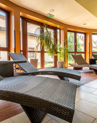 Relaxačná zóna nemôže chýbať a nechýba ani vo  Wellness Hoteli Spark****