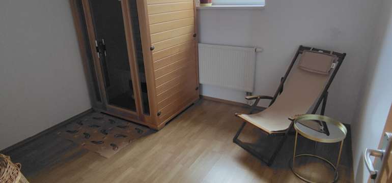 Infrasauna je ideálnou voľbou pre tých, ktorí hľadajú hĺbkovú regeneráciu bez záťaže