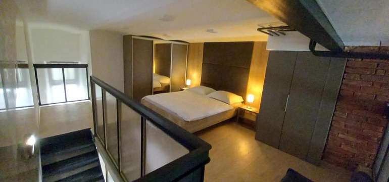 APARTMÁN S MEZANÍNOM (53 m²)