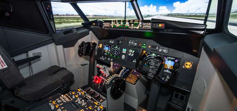 Let na simulátore Boeingu 737
