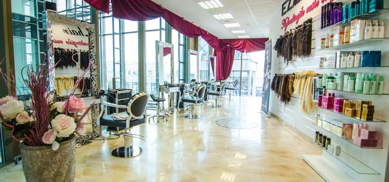SALON IX. je tím ľudí, ktorý sa snaží plniť požiadavky zákazníkov na 110 %