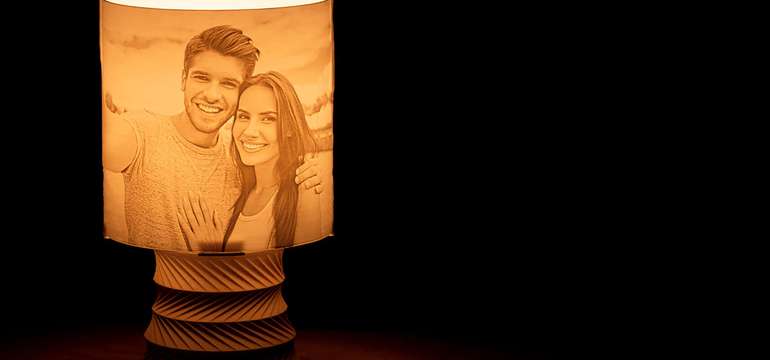 Lampa s vlastným motívom - rozžiarte svoje fotografie