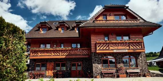 Celoročná dovolenka v útulnom Penzióne Patrik s polpenziou v Ždiari - len 8 minút od BACHLEDKA Ski & Sun/Ždiar