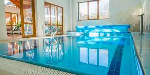 Vďaka bazénu s protiprúdom si môžete aj výdatne zaplávať