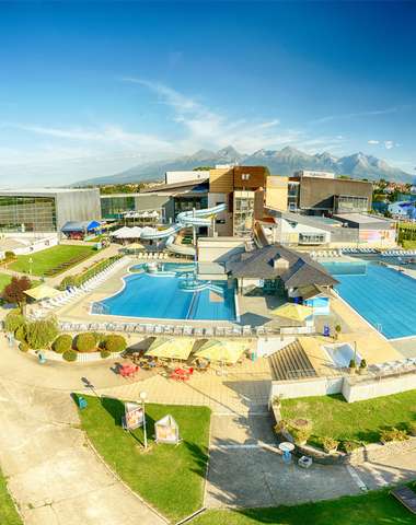 Možnosť celodenného vstupu do AquaCity Poprad (20 minút autom)