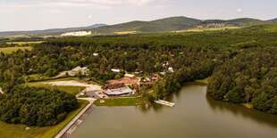 K letu jednoznačne patrí kúpanie napr. v nádrži Duchonka