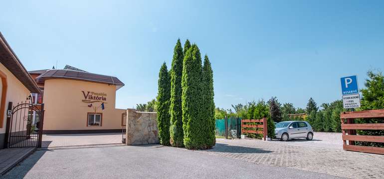 Penzión a relaxačné centrum Viktória v Galante
