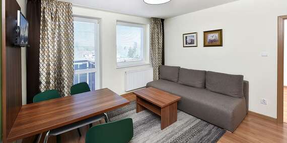 APLEND Vila Júlia*** pod Lomnickým štítom s raňajkami/Vysoké Tatry – Tatranská Lomnica