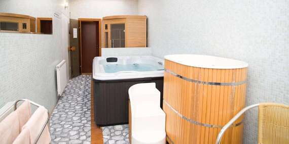 Až 2 hodinky relaxu v privátnom wellness centre v hoteli Dominika*** / Bratislava – Petržalka