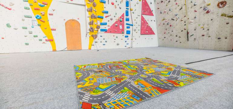 Lezecké centrum T2 Boulder Arena