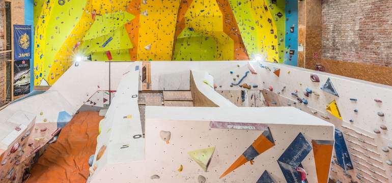 Lezecké centrum T2 Boulder Arena