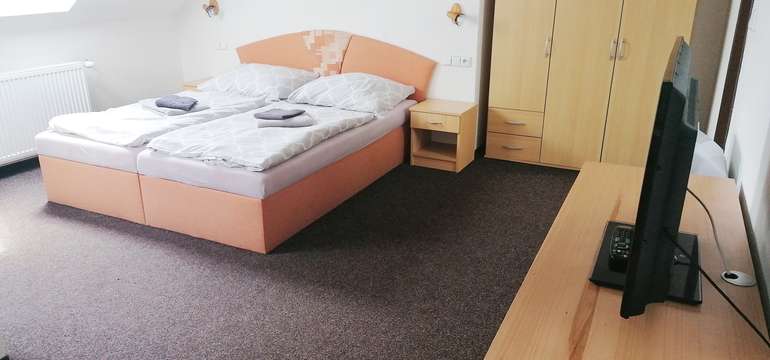 Samozřejmostí každého pokoje je vlastní sociální zařízení