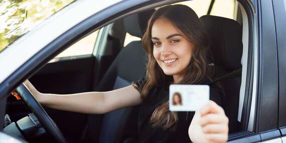 Kurz na vodičský preukaz skupiny B so zľavou 21 %, pre dvoch ešte výhodnejšie/Bratislava – Rača