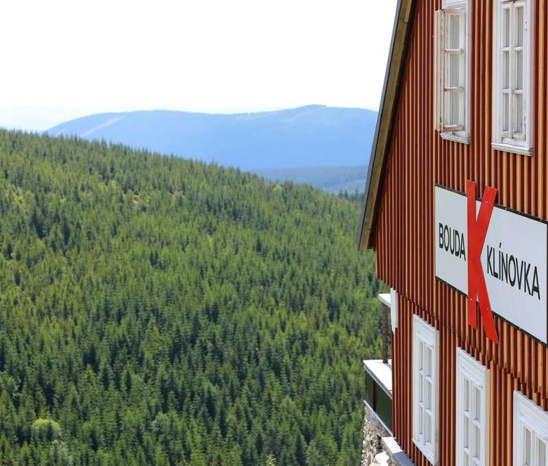 Díky poloze horské chaty Klínovka budete mít Krkonoše jako na dlani