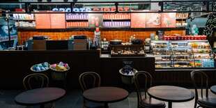 Starbucks - AVION Shopping Park