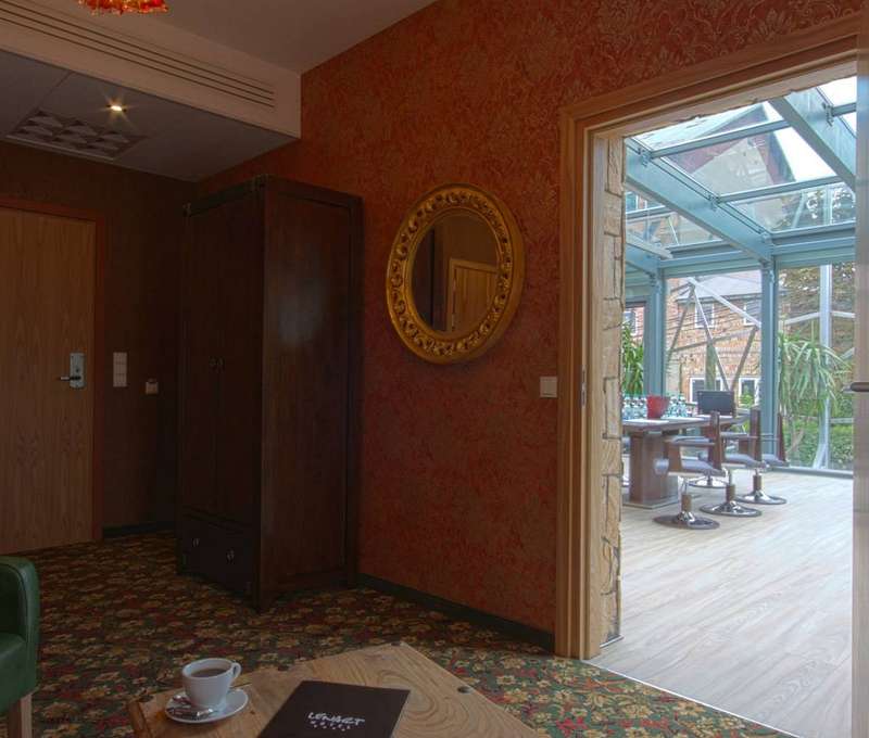 K Červenému apartmánu hotelu Lenart**** patří také zimní zahrada