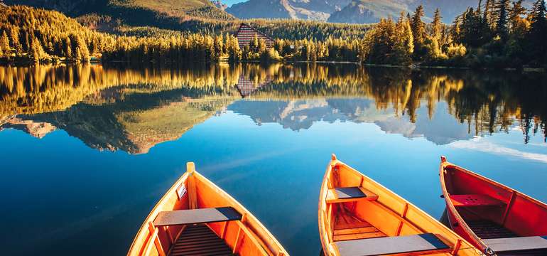 Štrbské pleso vo Vysokých Tatrách