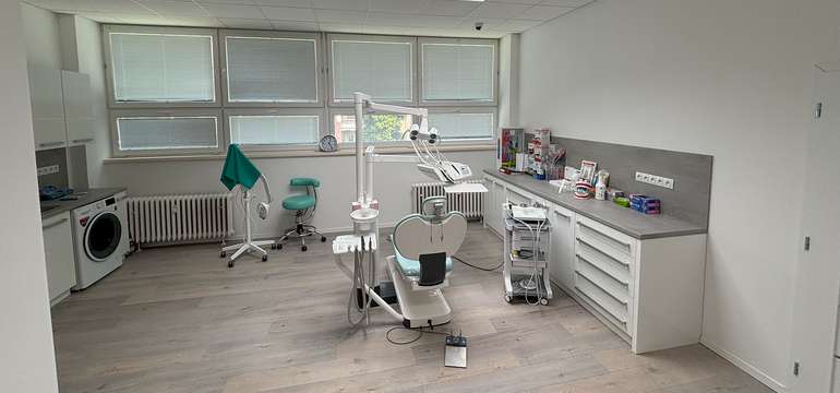 Dentálna hygiena a profesionálne bielenie na klinike Dentmedik