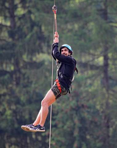 Adrenalínová jazda na kladke: Vyskúšajte obrí Zipline v Čutkove!