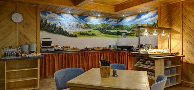 Reštaurácia & Apres Ski bar v hoteli Strachan Family Jasná