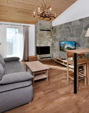 Plne vybavený apartmán s balkónom