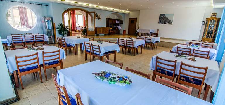 Zámocký Hotel Hubertus***