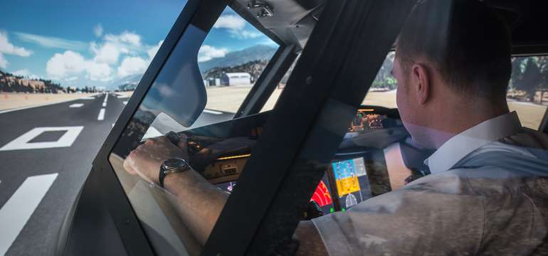 Let na realistickom leteckom simulátore B738-M