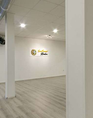 Sála Dúbravka SUNFLOWERSTUDIO