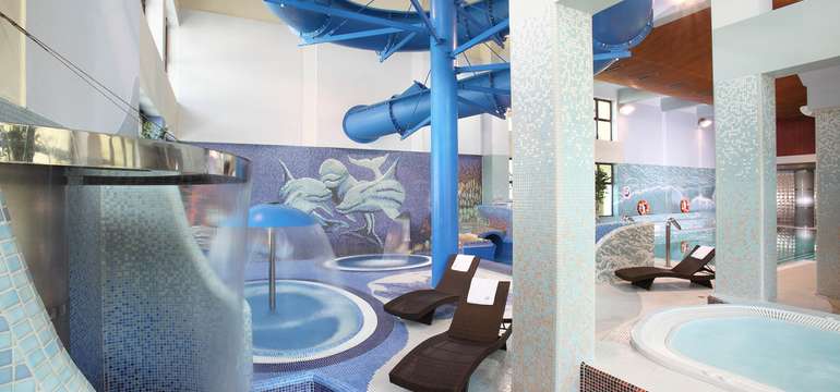 Poľský hotel Klimek**** má vlastný aquapark s bazénom, vírivkou a toboganom