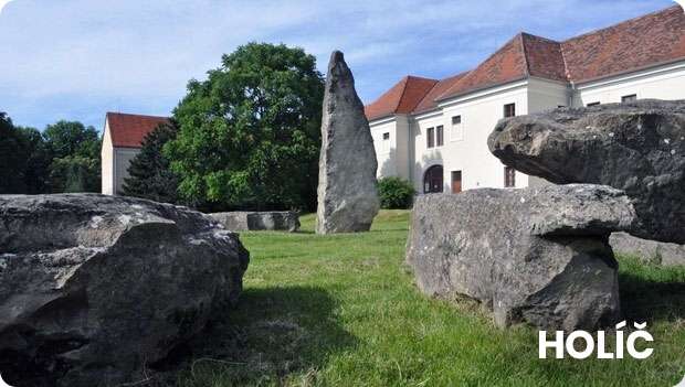 Stonehenge v Holici