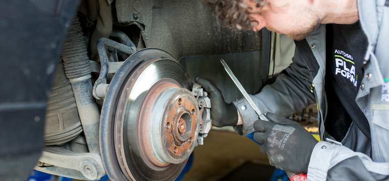 Výmena alebo prezutie kolies v autoservise Platforma