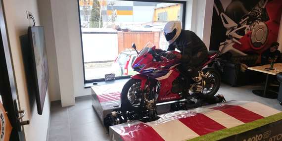 Zažite skutočnú moto jazdu na MotoGP™ simulátore v BiCafe Košice/Košice