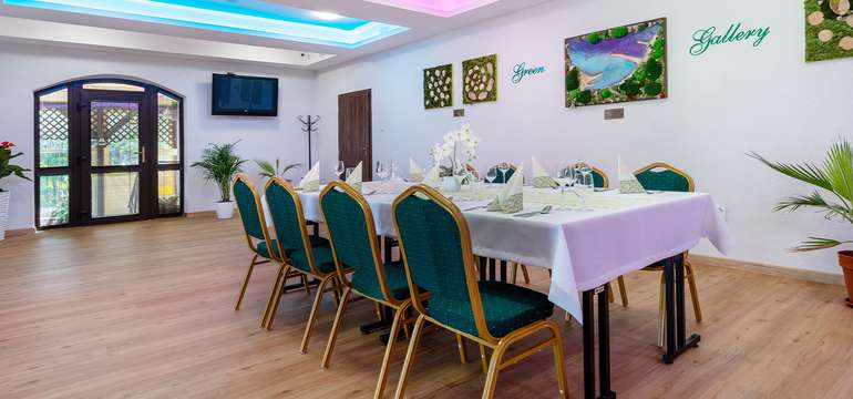 WX Hotel***