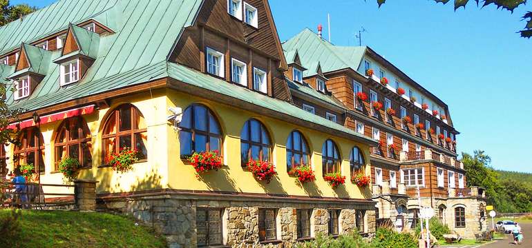 Hotel Tanečnica*** na Pustevnách 