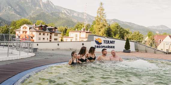 Vstupy do poľského aquaparku Termy Zakopiańskie s termálnymi bazénmi pre jednotlivcov aj rodiny/Poľsko - Zakopané