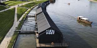 Moderný New Port Hotel Kraków priamo na rieke Visla