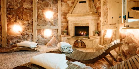 Vstup do wellness na jedinečnom Zámočku Mraznica v Prievidzi / Prievidza